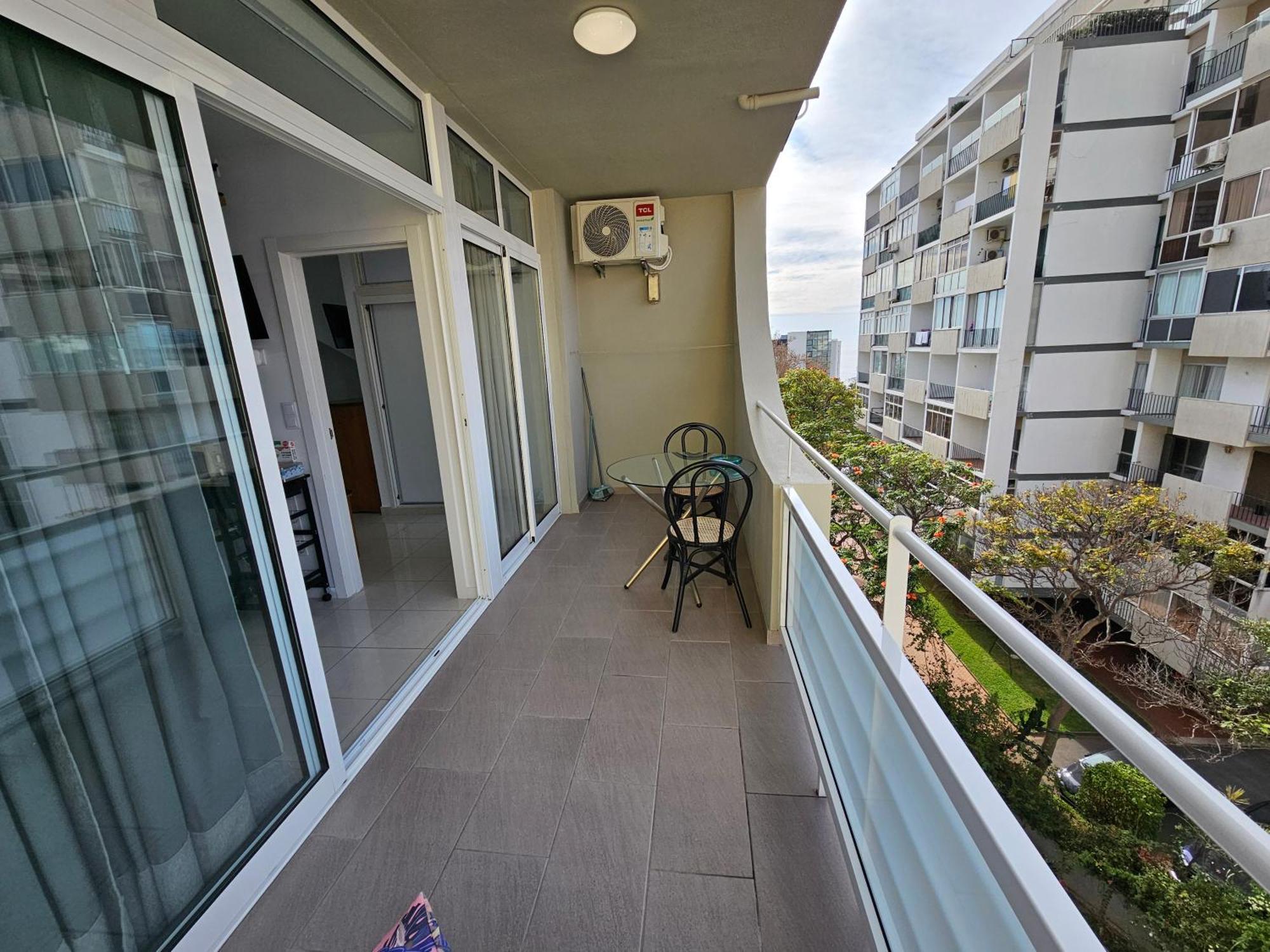 Apartamentos Navio Azul Funchal  Room photo